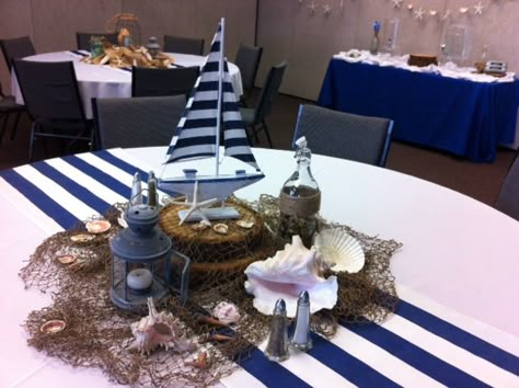 Anchor Party Ideas Decoration, Nautical Centerpiece Ideas, Navy Tablescape, Nautical Table Centerpieces, Nautical Centerpieces, Boat Party Theme, Boat Centerpieces, Sailing Party, Nautical Centerpiece