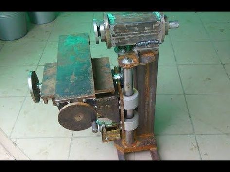 Homemade milling machine part 5 Milling Machine Projects, Horizontal Milling Machine, Metal Working Machines, Homemade Lathe, Diy Lathe, Machinist Tools, Custom Metal Fabrication, Metal Fabrication Tools, Cnc Milling Machine