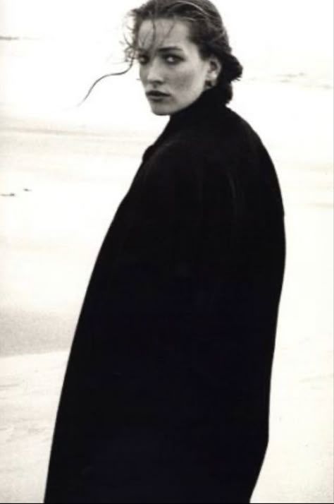 Tatiana Patitz, Photography 90s, Inspiration Photoshoot, Tatjana Patitz, Isabella Rossellini, Stephanie Seymour, Winter Beach, Mario Sorrenti, Paolo Roversi