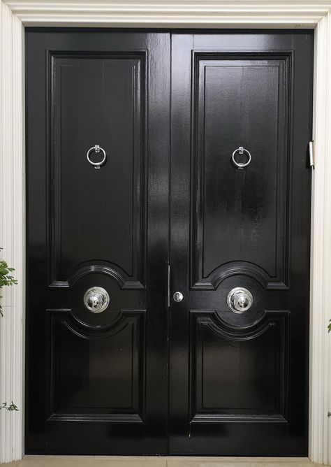 Decor Handles: Let Your Doors Do The Talking Entrance Double Door Design, Entrance Double Door, Black Entrance, Front Door Accessories, Double Door Entrance, Main Entrance Door Design, Main Entrance Door, Doors Design, Double Door Design