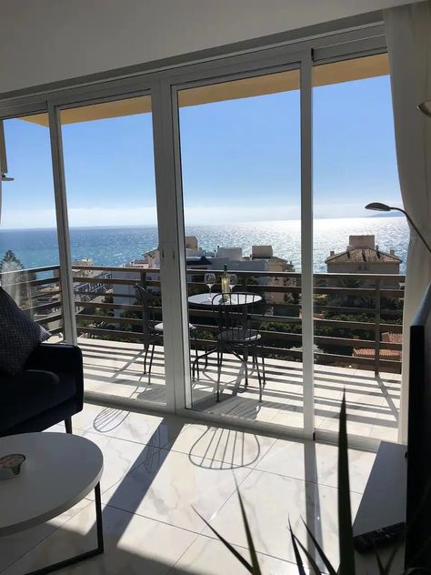 Amazing View Apartment Estepona Puerto - Flats for Rent in Estepona, Andalucía, Spain Spain Apartment, Estepona Spain, Penthouse View, Holiday Apartment, Torremolinos, Salou, Benidorm, Winning The Lottery, Beach View