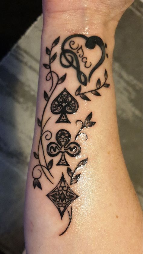 Inner forearm tattoo to represent my family Card Themed Tattoo, Playing Card Tattoo Ideas Women, Outer Forearm Tattoos Women, Deck Of Cards Tattoo, Ace Of Spades Tattoo, Playing Card Tattoos, Unique Forearm Tattoos, Ace Tattoo, Forearm Tattoo Quotes