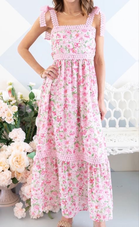 Adorable dresses for women to wear on Easter! Pretty Easter dress outfit idea! Green Easter Dress, Easter Outfits For Teens, Easter Dress For Women 2024, Easter Dress Outfit, Easter Dress For Women, Easter Dress For Women Church, Easter Maxi Dress, Pink Easter Dress, Girl Easter Dress