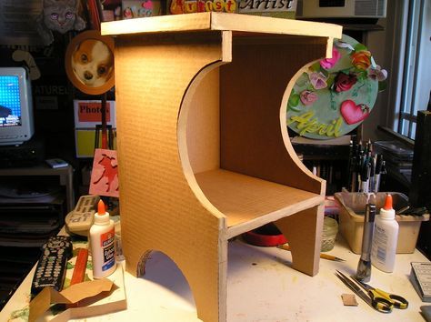 Make Furniture With Cardboard! Cardboard Design, Paper Furniture, Cardboard Box Crafts, Sleeper Sofas, Diy Cardboard Furniture, Cardboard Art, Coaster Furniture, Sectional Sofas, Cardboard Paper