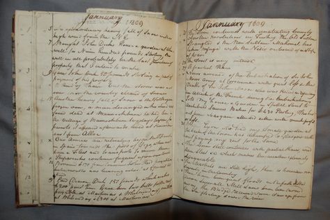 200 year old diary has been digitized and made available online © Stirling Council Archive Roselyn Aesthetic, Old Diary Pages, Old Diary Aesthetic, Beautiful Penmanship, Body Writing, Old Diary, Vintage Writing, Cool Journals, Poetry Art