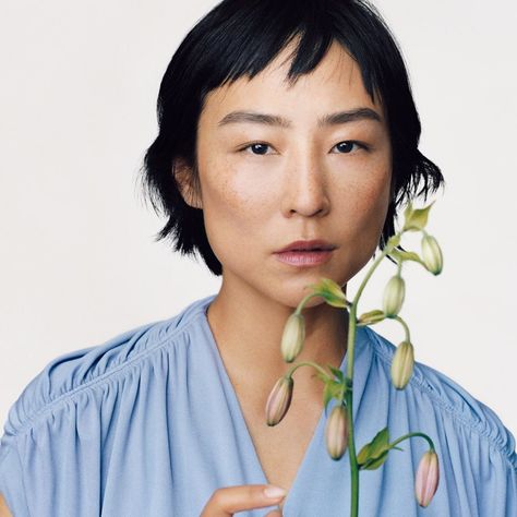 Greta Lee Loewe, Greta Lee Style, Greta Lee Hair, Greta Lee Red Carpet, Tomato Candle, Greta Lee, Fragrance Campaign, Berlin Film Festival, Morning Show