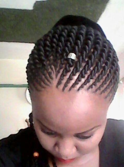 Like Knotless Box Braids Hairstyles, Corn Roll Hair Styles, Box Braid Hairstyles, Ghana Braids Hairstyles, Flat Twist Hairstyles, Braids Twist, Bob Braids Hairstyles, Hairstyles Styles, Natural Hair Bun Styles