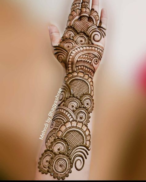 65 Latest Arabic Mehndi Designs 2022, Easy & Beautiful - Wedbook Henna Designs Arabic, Latest Arabic Mehndi Designs, Simple Arabic Mehndi Designs, Mehndi Design Pictures, Very Simple Mehndi Designs, Modern Mehndi Designs, Engagement Mehndi Designs, Stylish Mehndi, Full Mehndi Designs