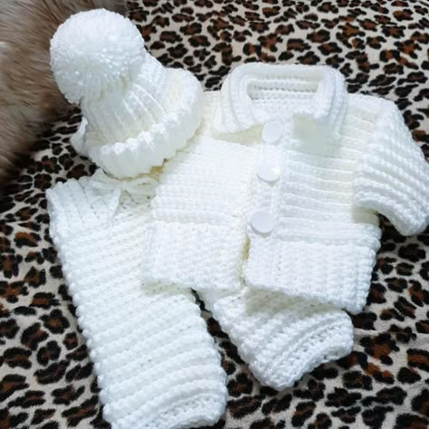 Easy and Beauty Crochet Baby Clothes pattern images for Beginners 2019 - Page 39 of 61 - Beauty Crochet Patterns! Easy Crochet Baby Patterns, Crochet Baby Sweater Sets, Baby Crochet Patterns, Baby Boy Christening Outfit, Crochet Baby Sweater Pattern, Crochet Baby Sweaters, Baby Boy Sweater, Crochet Baby Sweater, Baby Sweater Patterns