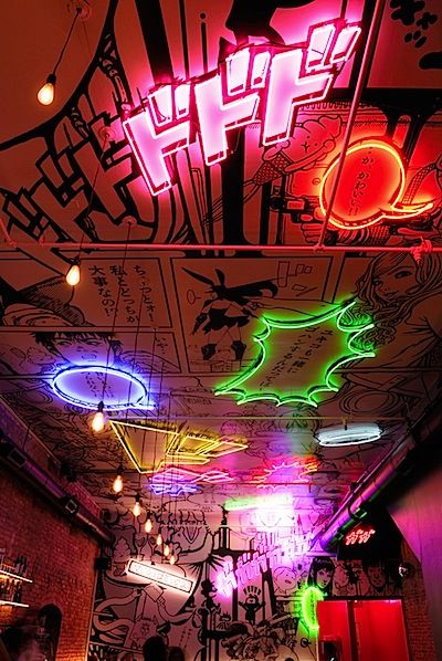 Neon Manga ceiling at Tokyo Bar in NYC Tokyo Bar, Nightclub Design, Neo Tokyo, Otaku Room, Nixie Tube, Nyc Bars, Deco Luminaire, Pahlawan Super, Neon Art