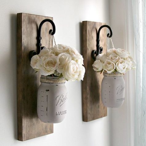 Jars Decor, Pot Gantung, Distressed Mason Jars, Casa Clean, Mason Jar Projects, Hanging Mason Jars, Rustic Mason Jars, Rustic Wall Sconces, Mason Jar Crafts Diy