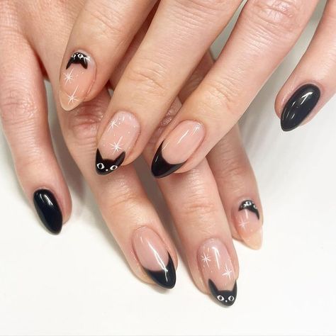 Mail Inspo Halloween, Cat Nails French Tip, Cat Tip Nails, Nail Design For Halloween, Subtle Black Halloween Nails, Subtle Halloween Nails Almond, Cool Nail Inspiration, Acrylic Cat Nails, Cute Spooky Halloween Nails