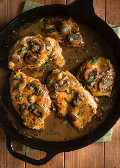 Ina Garten Chicken, Bobby Flay Recipes, Cooking Panda, Marsala Chicken Recipes, Marsala Wine, Chicken Breast Seasoning, Classic Italian Dishes, Chicken Marsala, Bobby Flay