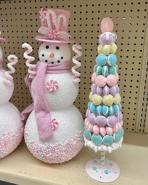 love this pretty pastel sweets & treats Christmas collection at Hobby Lobby 😍❄️💖🎄💛🍭☃️ #hobbylobby #christmasdecor #hobbylobbychristmas #tistheseason #pastelchristmas #christmasdecorations #shopwithme #christmasshopping #homedecor #hobbylobbysale #sunday #sundayfunday #xmastime #sopretty #almostchristmas #itstheholidayseason #itsbeginningtolookalotlikechristmas #instafinds #fyp Pink Candyland Christmas, Pastel Candy Christmas, Candy Theme Christmas, Pastel Sweets, Door Decorations Classroom Christmas, Pastel Christmas Decor, Treats Christmas, October Outfits, Fake Bakes