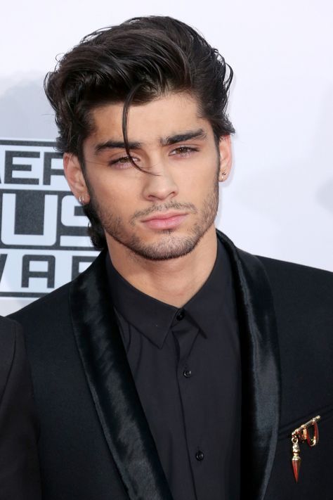 Zany Malik, Gambar One Direction, Zayn Malik Pics, Mullet Haircut, Corte De Cabelo Masculino, Latest Albums, Hot Actors, The Dark Side, Zayn Malik