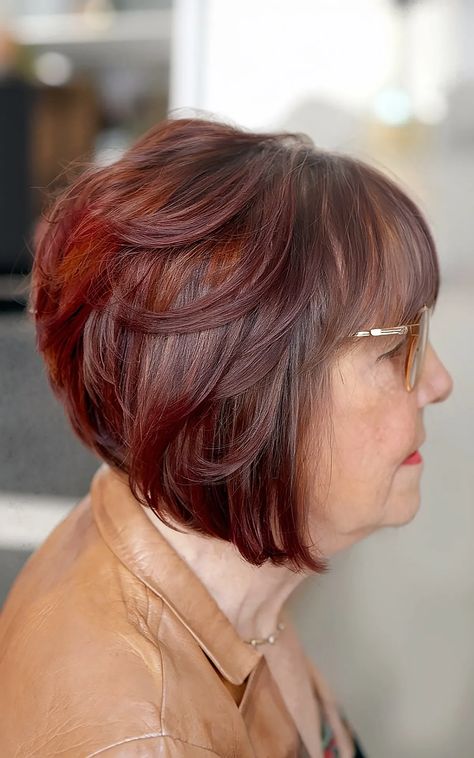 41%20Lovely%20Layered%20Bob%20Haircuts%20for%20Ladies%20In%20Their%2060s%20That%20Are%20Easy%20To%20Style Blended Haircut, Layered Bob Haircuts For Women, Angled Bob With Layers, Inverted Bob With Layers, Long Shaggy Bob, Razored Bob, Concave Bob, Short Layered Bob, Bob With Fringe