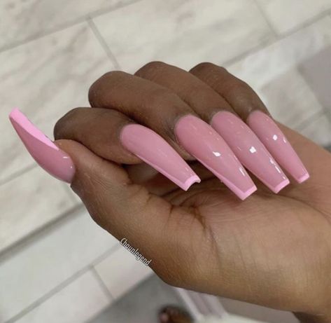 Coffin Nails Long, Winged Liner, Pink Acrylic Nails, Fabulous Nails, Coffin Nails Designs, Dream Nails, Fire Nails, Pretty Acrylic Nails, Dope Nails