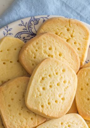 Vanilla Shortbread, Scottish Shortbread Cookies, Best Shortbread Cookies, Buttery Shortbread Cookies, Scottish Recipes, Jamie Oliver Recipes, Shortbread Cookie Recipe, Dessert Aux Fruits, Shortbread Recipes