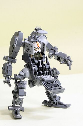 lego mechanic | Hoon Kim | Flickr Lego Mechanics, Lego Bots, Instructions Lego, Lego Machines, Lego Army, Construction Lego, Lego Spaceship, Lego Military, Amazing Lego Creations