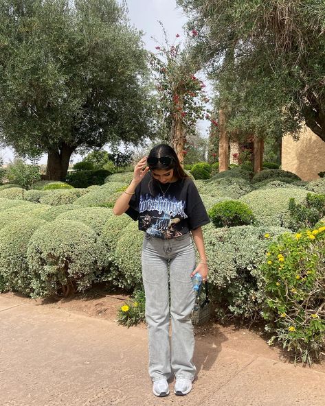 Marrakech Forever. 🩷🎀 #explore #viral #marrakech #morocco Morocco Girls, Friend Poses Photography, Poses Photography, Marrakech Morocco, Friend Poses, Girly Photography, Marrakech, Morocco, Photography