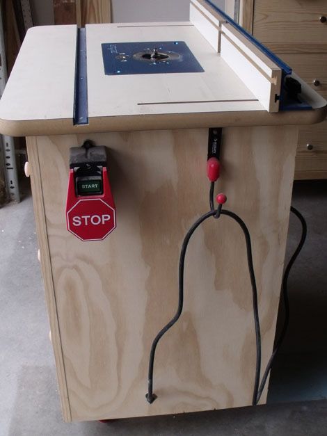 Router Table Top, Router Table Plans, Diy Router Table, Diy Router, Kabinet Dapur, Woodworking Table, Router Woodworking, Router Table, Diy Holz