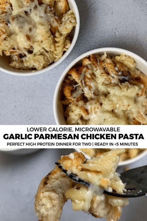 Mug Pasta, Creamy Garlic Parmesan Sauce, Garlic Parmesan Sauce, High Protein Dinner, Chicken Parmesan Pasta, Macro Friendly Recipes, Parmesan Sauce, Macro Meals, Rotisserie Chicken Recipes