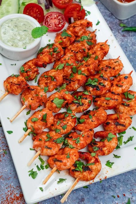 Tandoori Shrimp Recipe, Indian Skewers, Prawn Tandoori, Prawn Bites, Indian Finger Food, Starter Meals, Finger Buffet, Tandoori Prawns, King Prawn Recipes