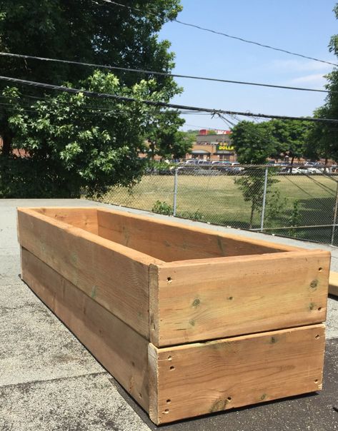 Ground Planter Boxes, Wooden Flower Boxes Outdoor, Wooden Planter Boxes Diy, Large Wooden Planters, Diy Wood Planter Box, Oxford House, Wooden Flower Boxes, Diy Wooden Planters, Diy Wood Planters