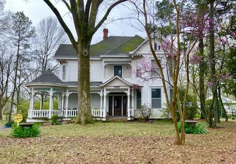 Historic Homes of Arkansas: Old Conway - Only In Arkansas Mission Revival Homes, Conway Arkansas, Fort Smith, Great House, Historical Place, Historic Home, Historic Homes, Hot Springs, Mountain View