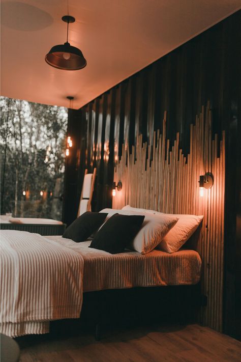 Soundproof Bedroom, Headboard Inspiration, Wooden Headboard, Modern Bedroom Decor, Bedroom Decor Ideas, Modern Bedroom Design, Natural Lighting, Contemporary Bedroom, Decor Idea