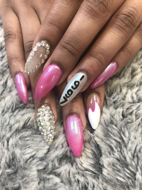 50 Th Birthday Nails, 50th Birthday Nails Design, Birthday Themed Nails, 40th Birthday Nails Design, June Birthday Nails, 40th Birthday Nails, Birthday Nail Ideas, Glamorous Birthday, Birthday Nail Art