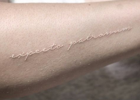 11 White Ink Tattoos That Will Absolutely Make You Fall In Love With This Pretty Trend — PHOTOS White Ink Tattoos, Herz Tattoo, White Ink Tattoo, Friendship Tattoos, White Tattoo, Tattoos For Women Small, Skin Art, Piercing Tattoo, Tattoo You