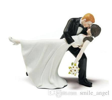 Wholesale cheap wedding decorations online, cake toppers - Find best beuatiful wedding decoration cake toppers resign figurine groom & bridal daning craft souvenir new wedding favors hot selling wedding gift at discount prices from Chinese wedding decorations supplier on DHgate.com. Cake Topper Wedding Romantic, Romantic Cake Topper, Funny Wedding Cakes, Funny Wedding Cake Toppers, Bride And Groom Cake Toppers, Groom Wedding Cakes, Romantic Wedding Cake, Wedding Topper, Couple Dancing