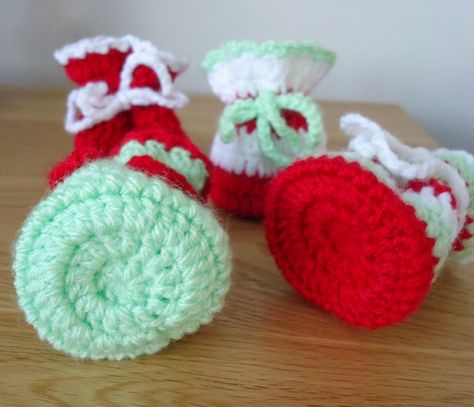 C2c Crochet Pattern Free, Crochet Christmas Ornaments Free, Craft Crochet, Crochet Christmas Gifts, Crochet Sewing, Crochet Santa, Crochet Xmas, Christmas Sack, Santa Sack