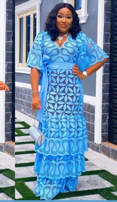 Free Lace Gown Style For Women, Lace Straight Gown Styles Nigerian, Lace Bubu, Bubu Kaftan Styles, Lace Gown Styles Nigerian, Guipure Lace Dress, Blue Range, Lace Dress Classy, Kaftan Styles