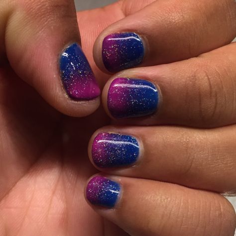 Bi pride nails Bisexual Nails Acrylic, Bi Pride Nails Designs, Bi Flag Nails, Lgbt Nail Art, Bi Pride Makeup, Trans Nails, Bi Nails, Bisexual Nails, Bi Pride Nails