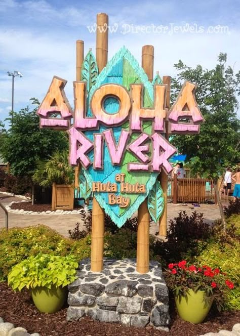 Resort Name Board Design, Beach Bar Entrance Design, Waterpark Entrance, Beach Signage, Resort Signage Design Outdoor, Beach Arrow Signs, Park Signage, Eco Lodge, Fiesta Tropical