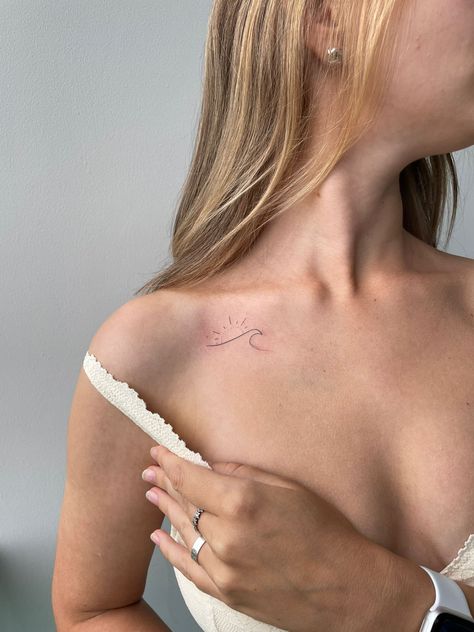 Wave Collar Bone Tattoo, Collar Bone Wave Tattoo, Semester At Sea Tattoo, Wave Tattoo Behind Ear, Sea Wave Tattoo, Sun And Sea Tattoo, Clavicle Tattoos, Ocean Wave Tattoo, Clavicle Tattoo