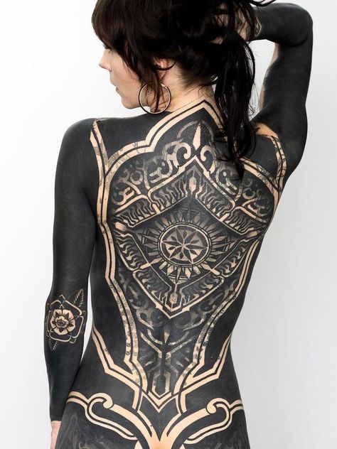 Tattoo Love: Solid Black Tattoos For Girls Black Out Back Tattoo, Tattoo Back Ideas, Full Body Tattoos For Women, Female Body Tattoo, Patterns Tattoo, All Black Tattoos, Solid Black Tattoo, Painting References, Full Back Tattoos