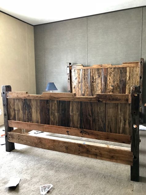 Homemade Queen Bed Frame, Home Made Bed Frames, Homemade Bed Frame Wood, Western Bed Frame, Door Bed Frame, Homemade Bed Frame, Diy Bed Frame Plans, Western Bed, Homemade Beds