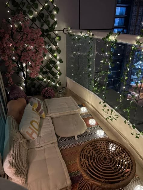 Small Aesthetic Balcony, Balcony Ideas With Lights, Aesthetic Small Balcony, Vines On Balcony, Small Balkon Design Ideas, Aesthetic Small Balcony Ideas, Small Terrace Decor Ideas, Small Garden Balcony Ideas, Small Apartment Porch Ideas Tiny Balcony