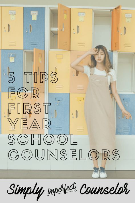 Middle School Guidance Counselor Office Decor, School Counselor Wardrobe, Elementary Guidance Counselor, School Counselor Desk, Middle School Counselor Office Setup, School Counselor Office High School, Elementary School Counselor Office Setup, School Counselor Office Ideas, Elementary Counselor Office