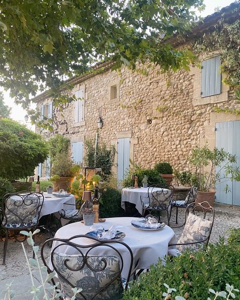 The most beautiful spot on the luberon, undeniably @labastidedemarie Not only is it breathtaking but the food is extraordinary 💜 . . . . Provence, south of France, luneron, European summer, French aesthetic, French summer Italian Countryside Aesthetic, Blue Shutters, Italian Aesthetic, Italian Countryside, Italy Aesthetic, Europe Summer, French Countryside, Al Fresco Dining, South Of France