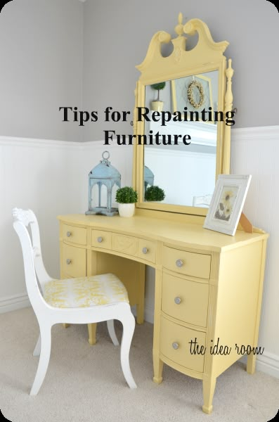 Tips for Repainting or Painting Furniture via Amy Huntley (The Idea Room) House Diys, Room Diys, Furniture Repurposing, Table Redo, Muebles Shabby Chic, Repurpose Furniture, Yellow Desk, Repainting Furniture, Shabby Furniture