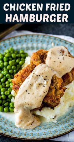 Chicken Fried Hamburger with White Gravy Chicken Fried Hamburger, Fried Pork Steak, Pork Steak Recipe, Chicken Fried Steak Recipe, Fried Steak Recipes, Cheeseburger Pie, Over Mashed Potatoes, Ground Beef Recipe, Ground Beef Stroganoff