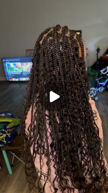 DMV Traveling Hairstylist on Instagram: "I keep seeing post asking does anyone still do box braids ? …. 

YEAH I DO ! 🤪

Boho Box Braids 😍

All appointments must be booked through my booking site including emergency hair appointments and squeeze ins.

If you would like to book a hair appointment you can click the link in my bio or the book tab on my page .

You can also access my booking site at snatchednslayyyed.as.me 

If you have any questions and/or concerns please DO NOT hesitate to reach out via comment, dm, text or call ☎️ 📱 BUT for the QUICKEST RESPONSE, a phone call is best ! 

❌NO💳DEPOSIT💵NO🚫APPOINTMENT‼️

‼️ Additional travel fees WILL apply if you are more then 25 minutes away‼️

You must be shampooed and blowdried upon my arrival, unless you add on these services to your Book Tabs, Formal Dresses For Men, Hair Appointment, Short Bob, Short Hairstyles For Women, Box Braids, Haircuts For Men, Hair Highlights, Mens Hairstyles