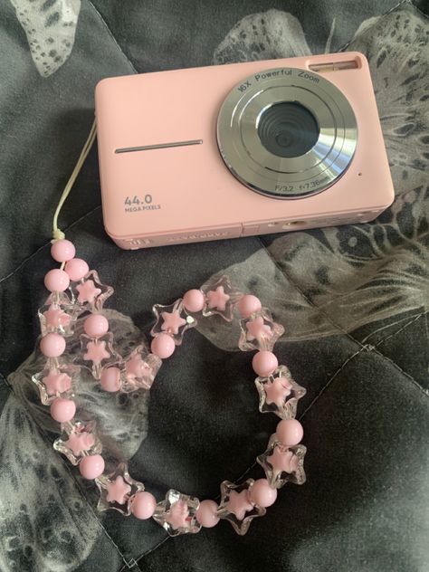 Pink Digital Camera, Digi Camera, Camera Decor, School Trips, Digi Cam, Cute Camera, Retro Gadgets, Kids Camera, Camera Digital