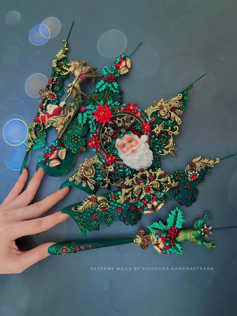 Extreme Christmas Nails, Fantasy Nail Art Competition, Nail Art Competition, Nail Competition, Extreme Nails, Bad Nails, 3d Nail Art Designs, Fantasy Nails, Art Competitions