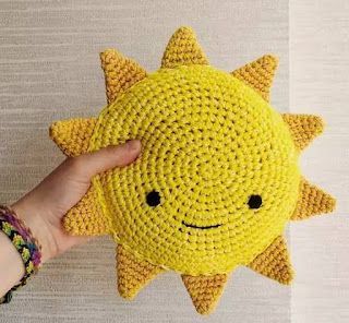 PATRONES AMIGURUMI GRATIS: PATRON GRATIS SOL AMIGURUMI 57876 Crochet Amigurumi Free Patterns, Amigurumi Free Pattern, Amigurumi Pattern, Free Crochet Pattern, Free Crochet, Free Pattern, Crochet Hats, Amigurumi, Crochet Patterns