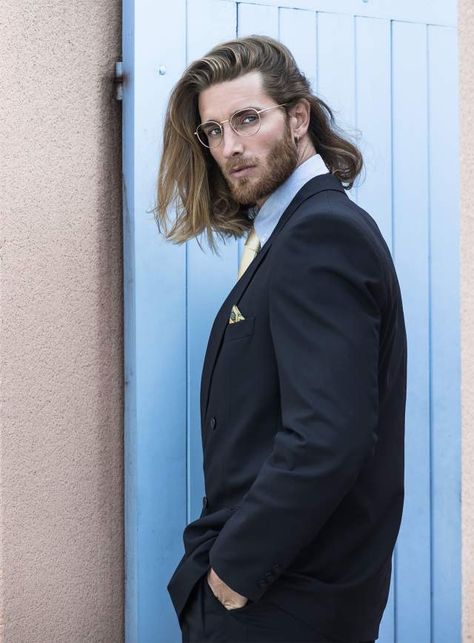 Tom Busson, Man Suit, French Models, Blonde Guys, Tuxedo For Men, Most Handsome Men, Long Hair Styles Men, Tailored Suits, Hair And Beard Styles